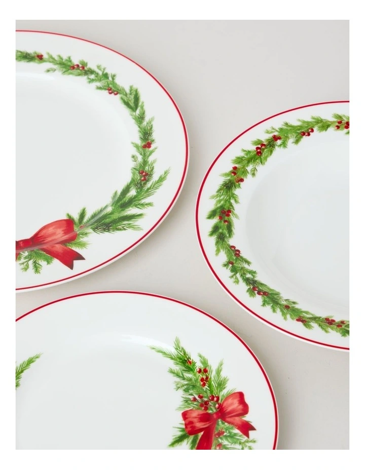Christmas Wreath 12pc Dinner Set image 2
