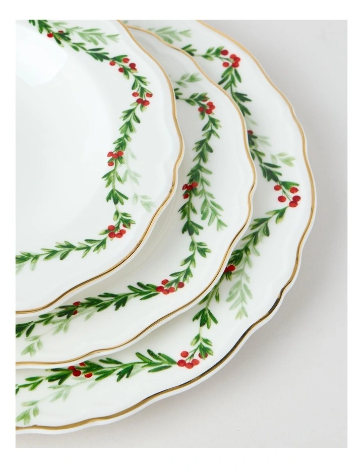 Christmas Holly Berry 12pc Dinner Set image 5