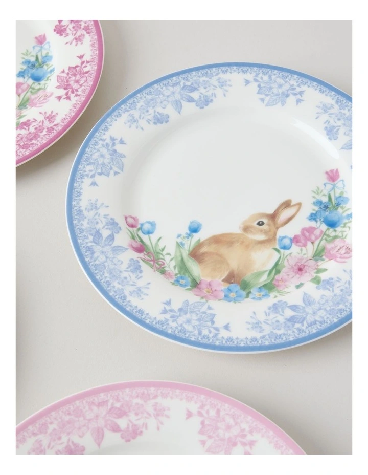 Easter Cake Plate Set of 4 in Multi image 4