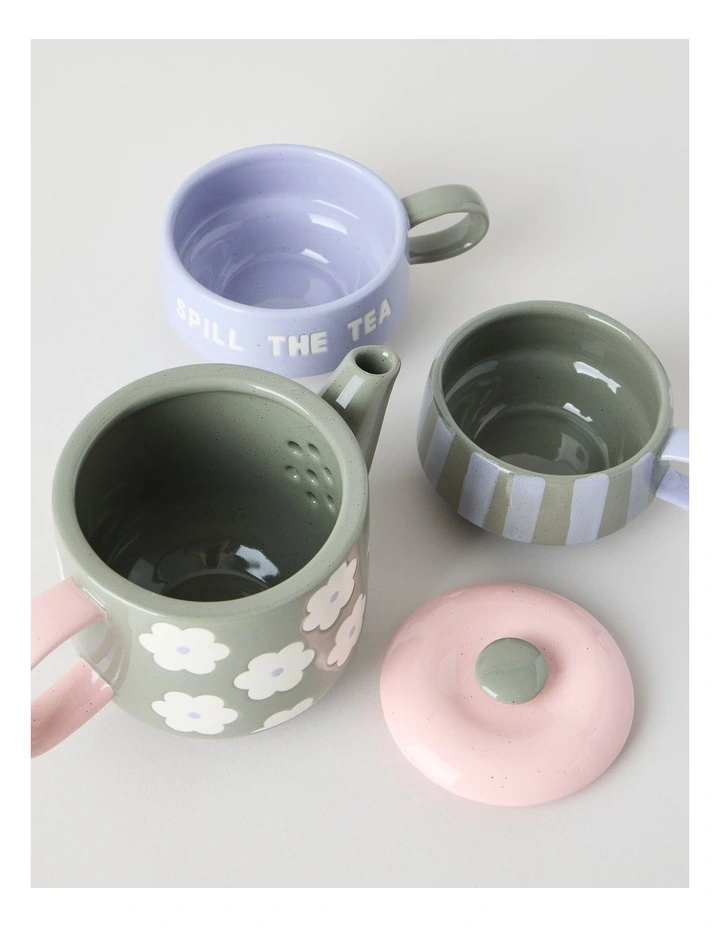 Cosy Collection Tea Set for Two in Assorted Colours image 4
