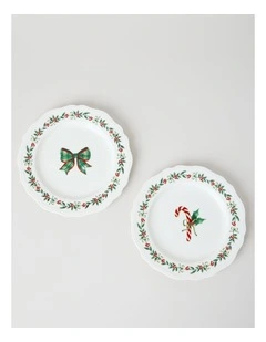 Traditional Christmas Scalloped Side Plate Set of 2 21cm