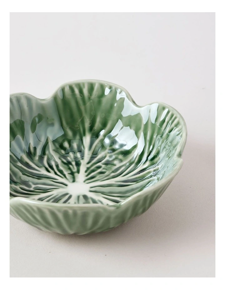 Cabbage Bowl 15cm in Green image 3