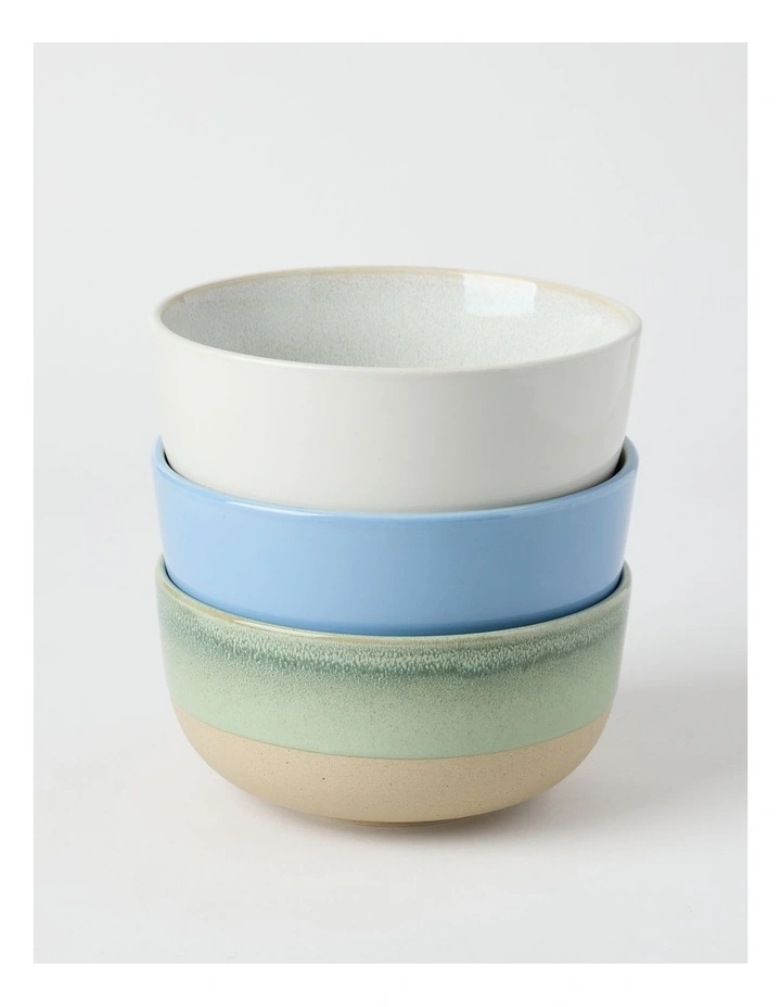 Esperance Noodle Bowl 18cm in Pale Blue image 4