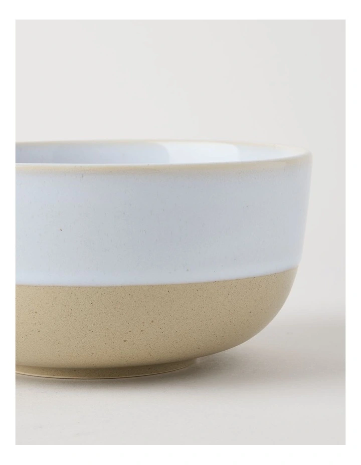 Esperance Noodle Bowl 18cm Wiped Edge image 2