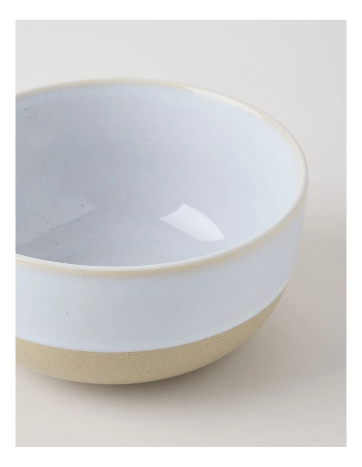 Esperance Noodle Bowl 18cm Wiped Edge image 3