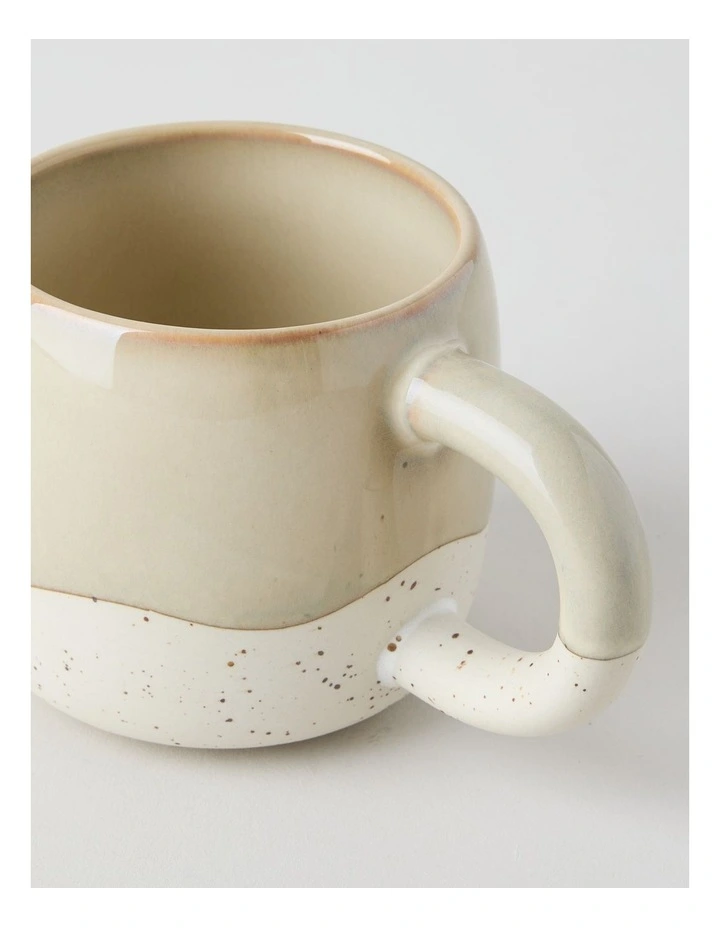 Cascade Mug in Beige image 2