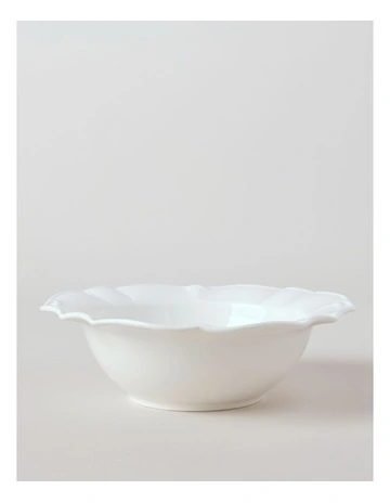Bella Scalloped Small Serving Bowl in White