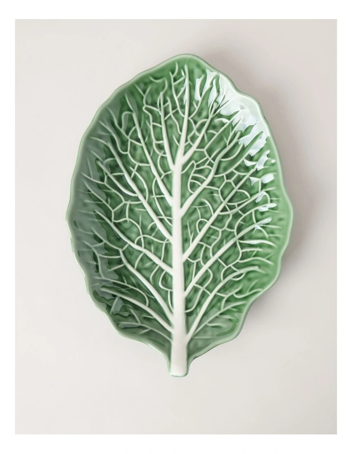 Cabbage Leaf Serving Platter 39cm in Green image 1