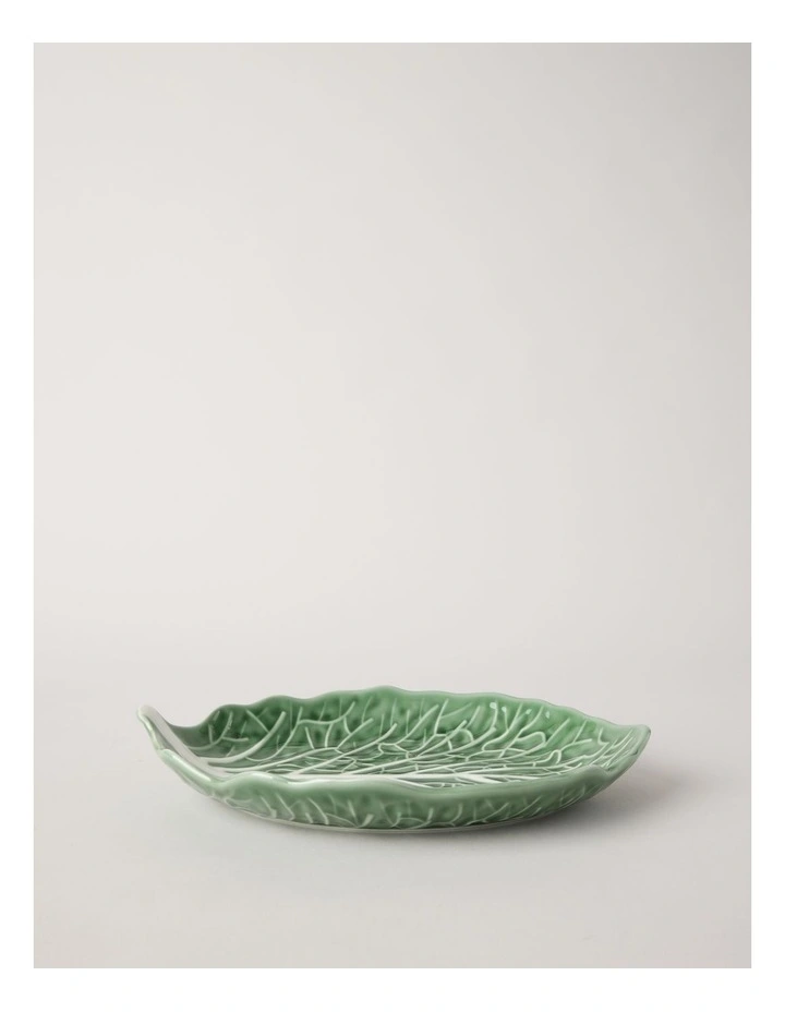 Cabbage Leaf Serving Platter 28.3cm in Green image 3