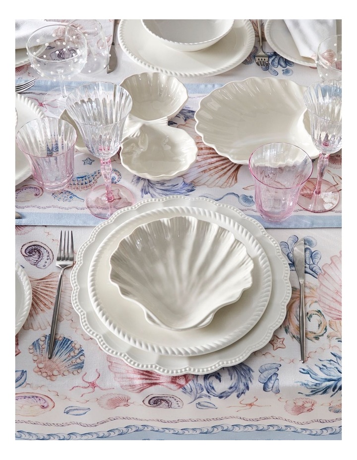 Nautilus Serving Dish 24cm in White image 2