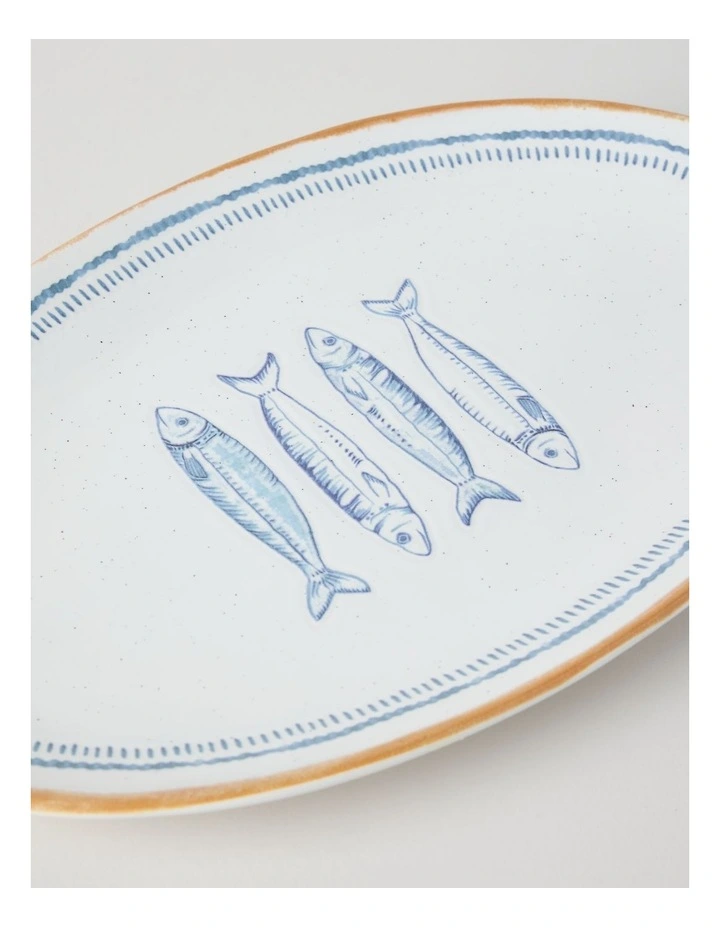 Pisces Oval Platter in White image 3