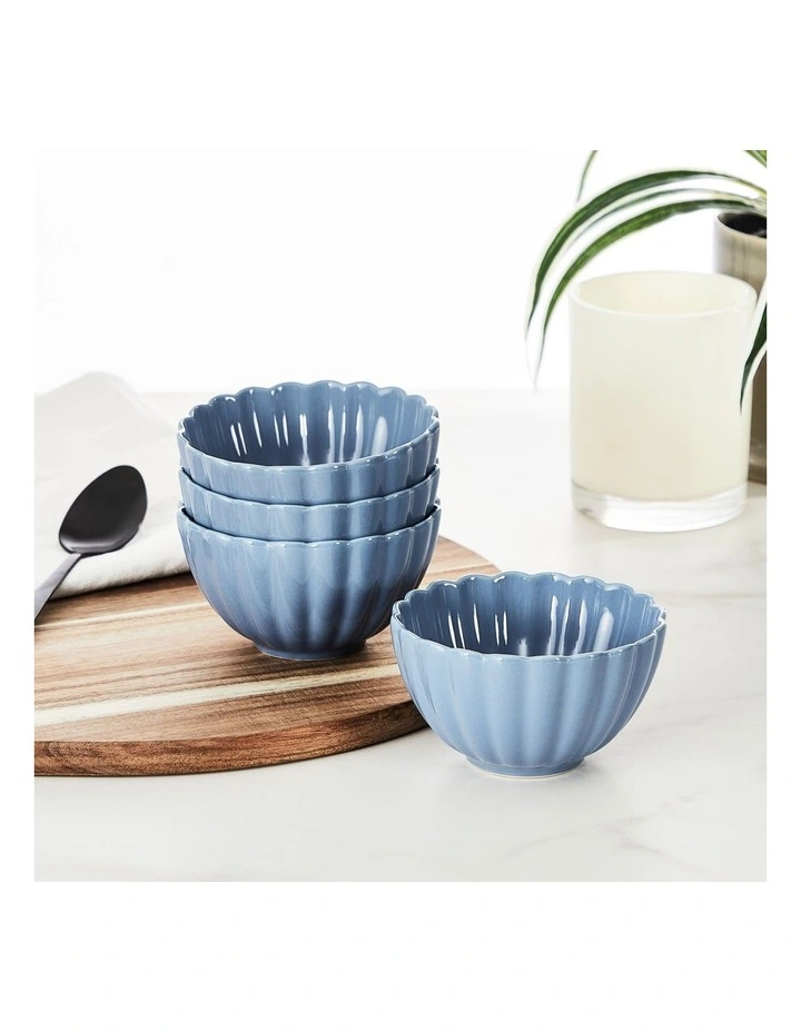 Stoneware Scalloped 16-Piece Dinner Set in Navy image 7