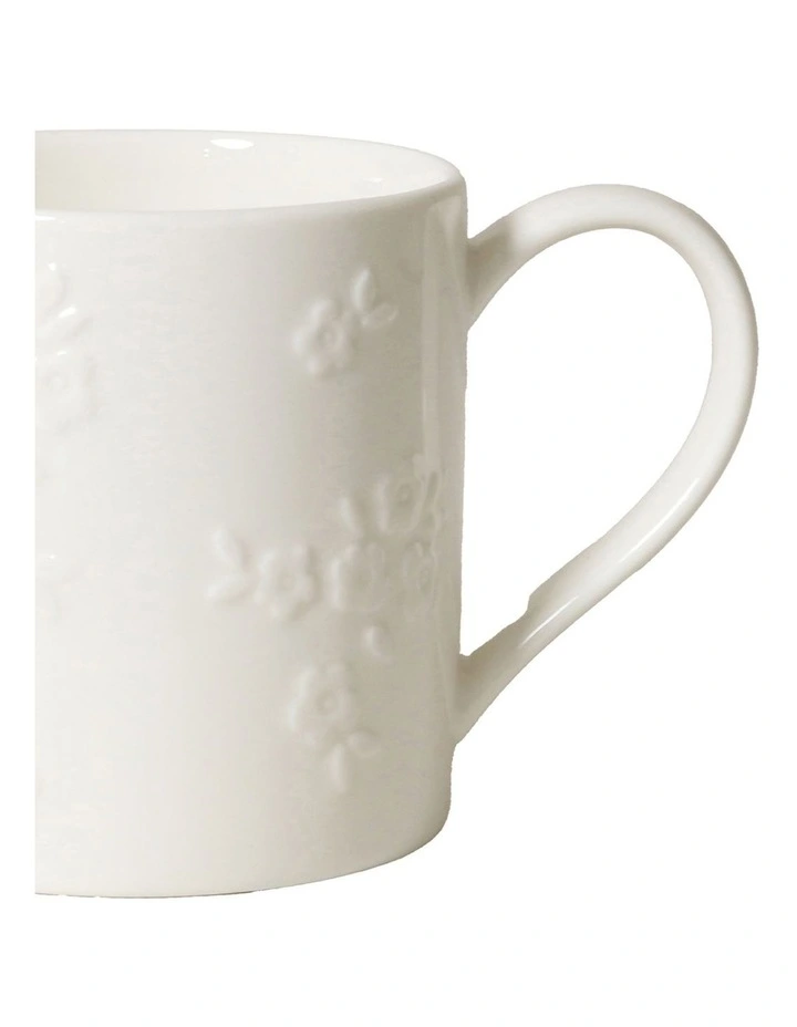 Motif Embossed Mug 350ml Set of 4 in White image 3