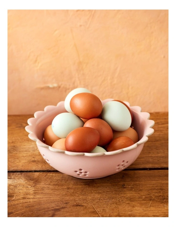 Big Love Beautiful Berry Bowl 20cm in Pink image 3