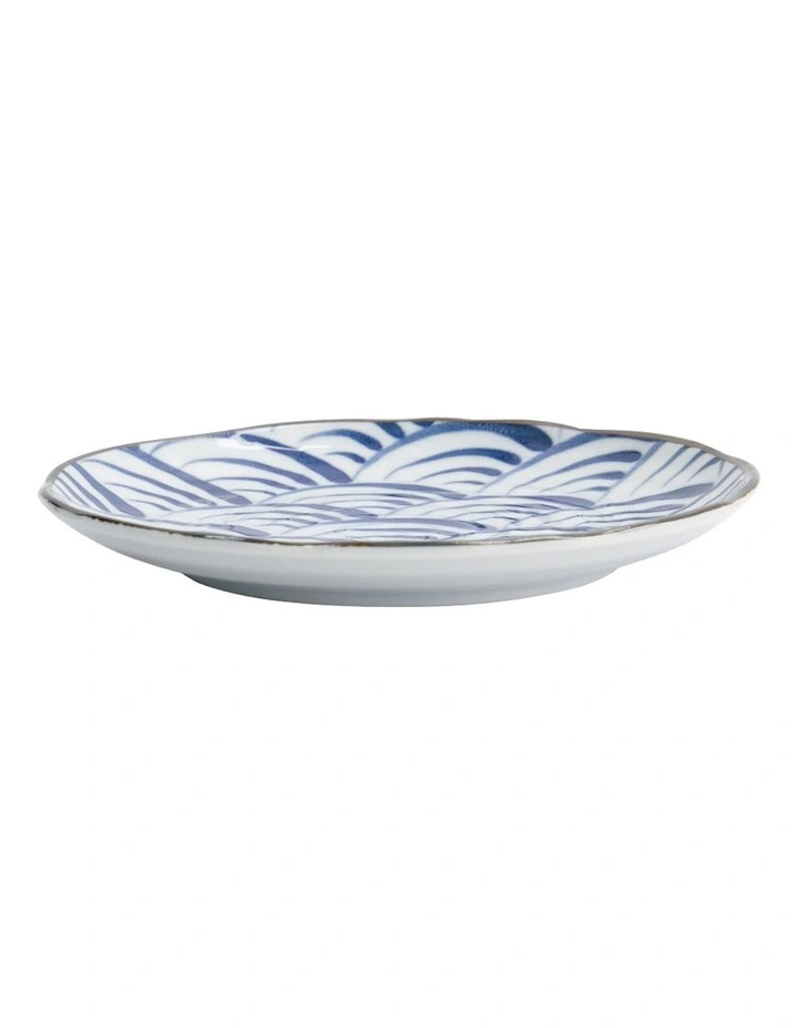 Natsu Nami Plate 16.5cm in Blue image 4