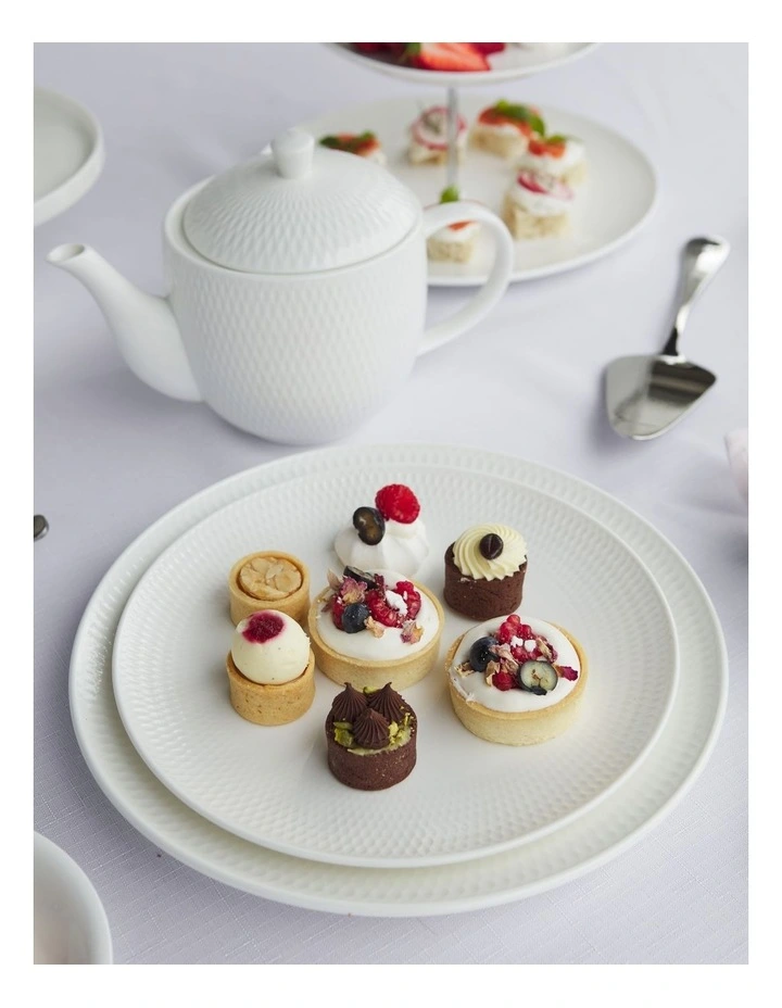 White Basics Diamonds Dinner Plate 27cm in White image 5