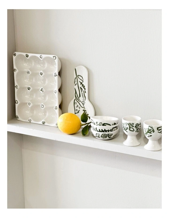 Australian Farmhouse Egg Crate 12 Piece in White image 4