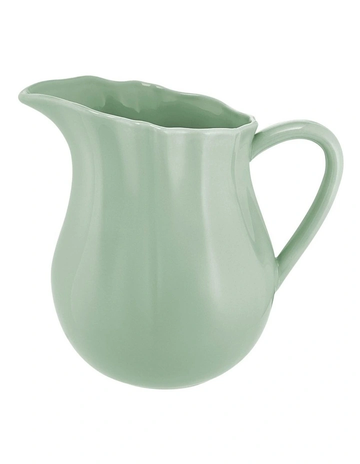 Florence Scallop Jug 1.8L in Light Green image 2