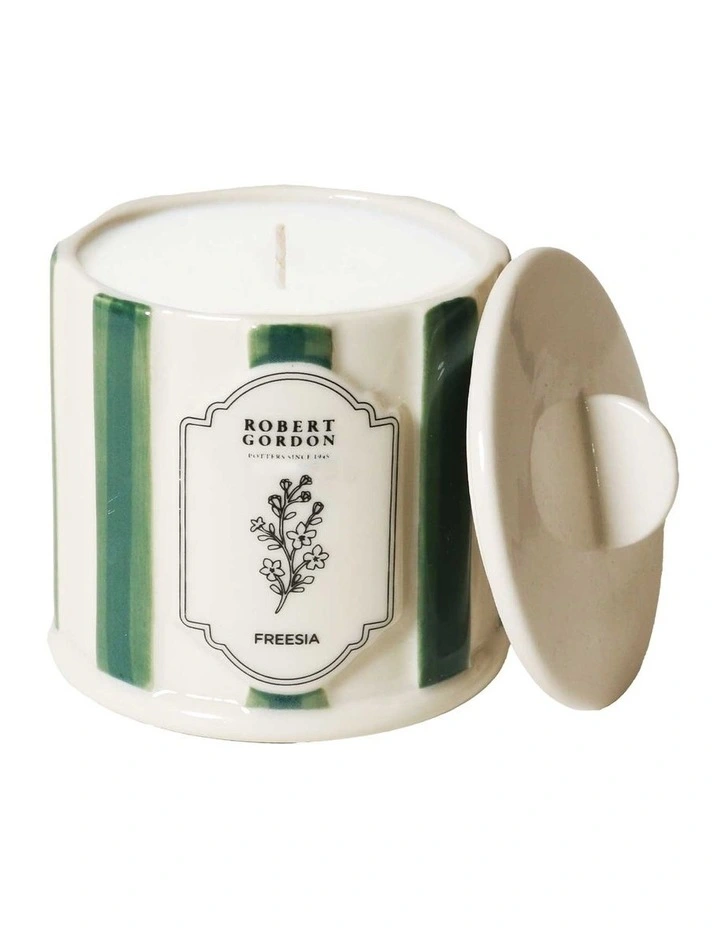 Heritage Candle With Freesia Scent 9cm x 11cm image 1