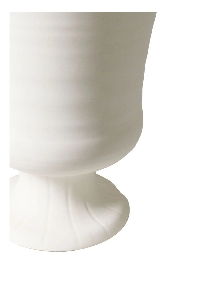 Trophy Life Devon Vase in Vintage White image 3