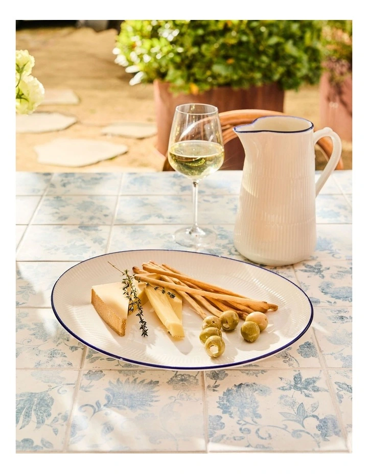 Oval Platter 37x31cm in White image 3