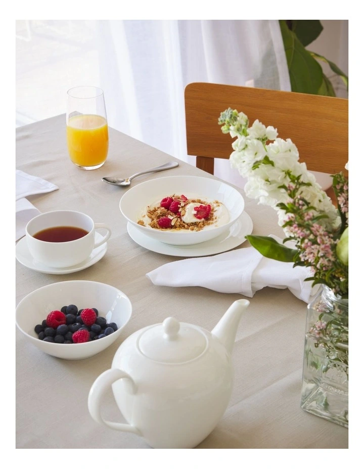 Cashmere Coupe Bowl 21cm in White image 4