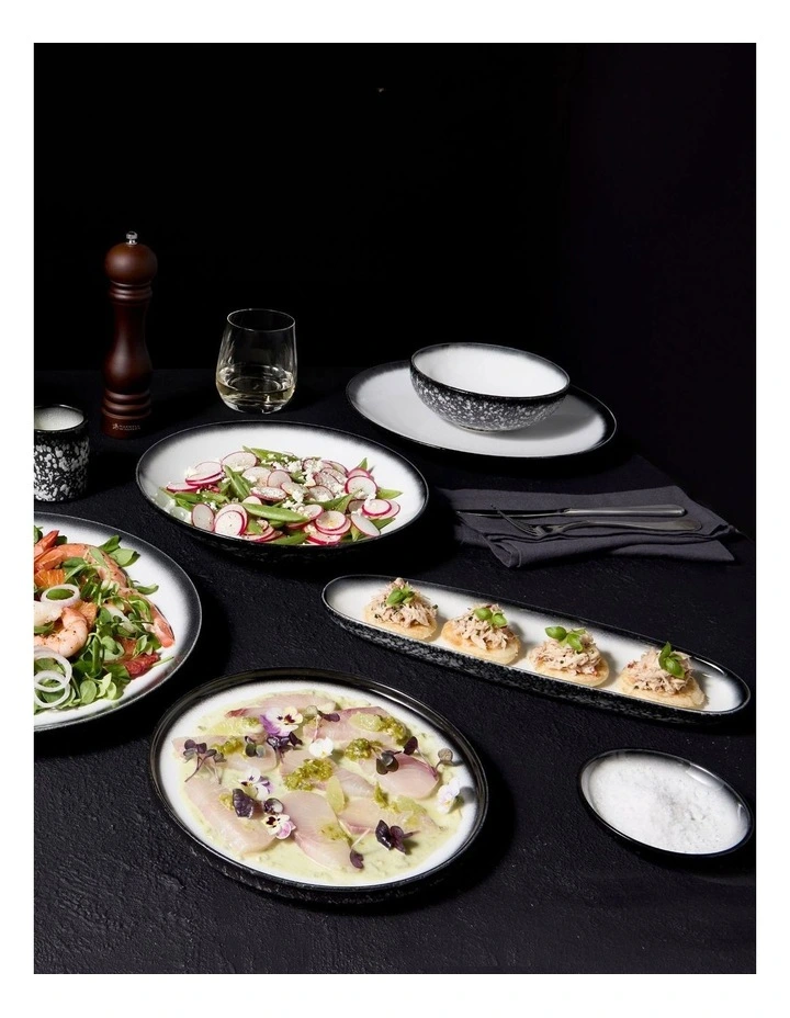 Caviar Granite Coupe Bowl 15.5x6cm in Black image 2