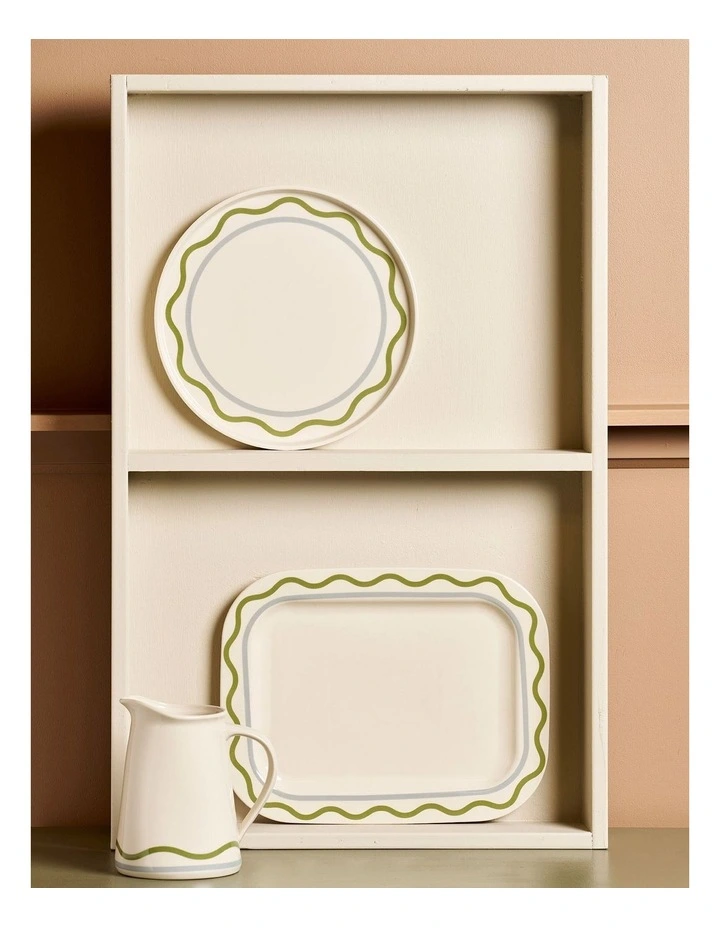 Summer Ribbon Oval Platter 35 x 28 x 2.5cm in Vintage White With Green image 2