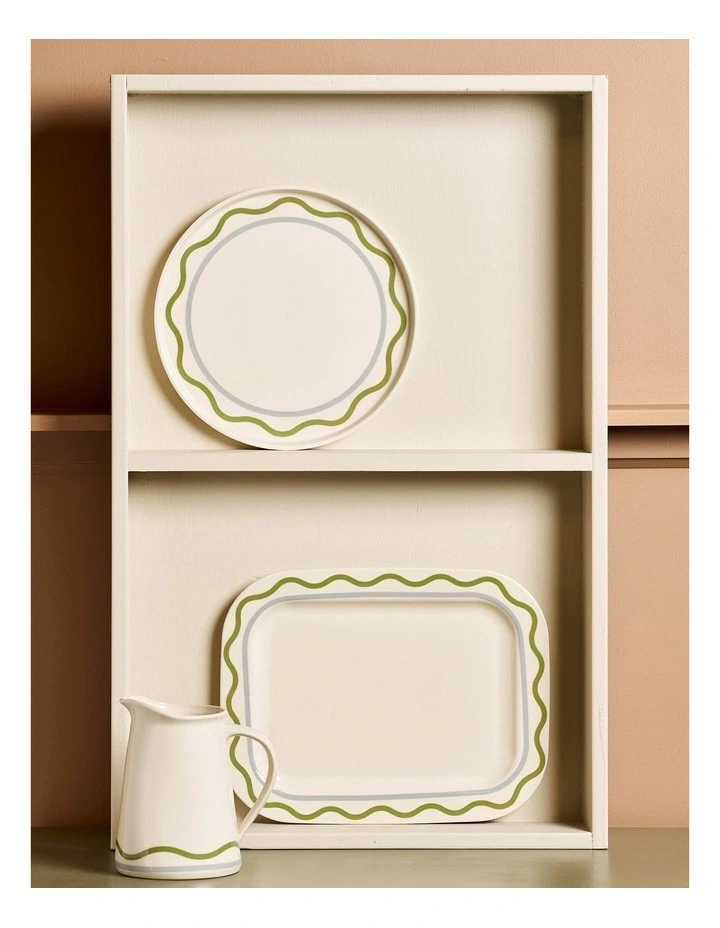 Summer Ribbon Cake Plate 30cm in Vintage White With Green image 2