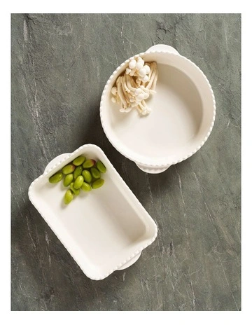 Annie Collection Rectangle Baking Tray in White