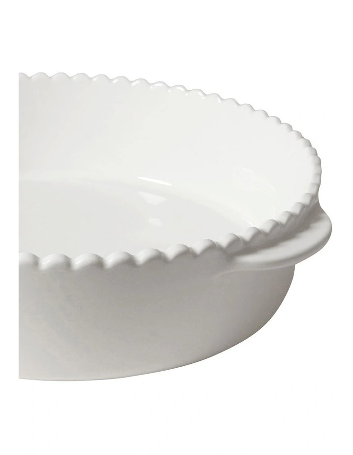 Frame Round Baking Tray 32 x 30 x 7cm in White image 3