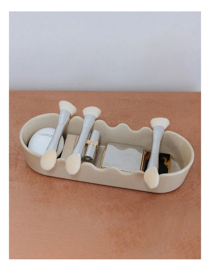 Jade Kisnorbo Beauty Essentials Brush Drying Tray in Beige image 5