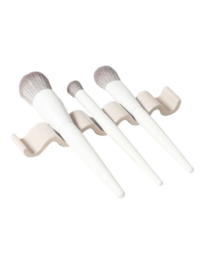 Jade Kisnorbo Brush Ribbon image 1