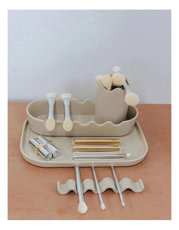 Kisnorbo Store And Dry Brush Cylinder in Beige image 2