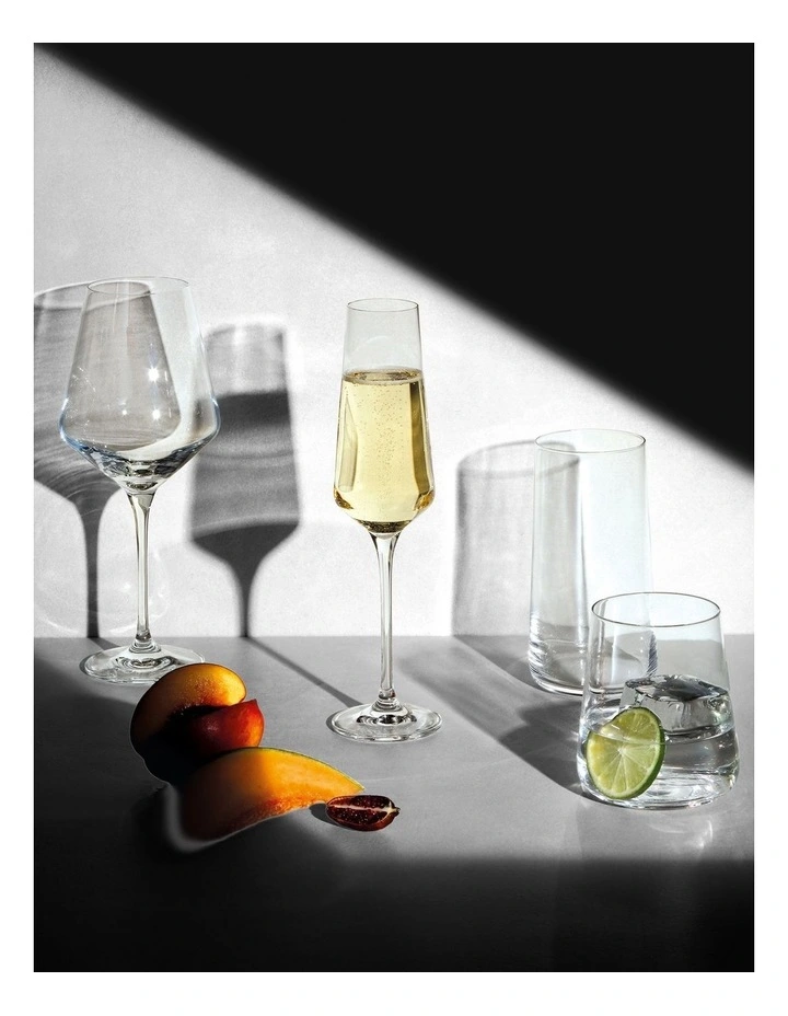 Avant Garde Wine Glass 450ml Set of 6 Gift Boxed Set in Clear image 4
