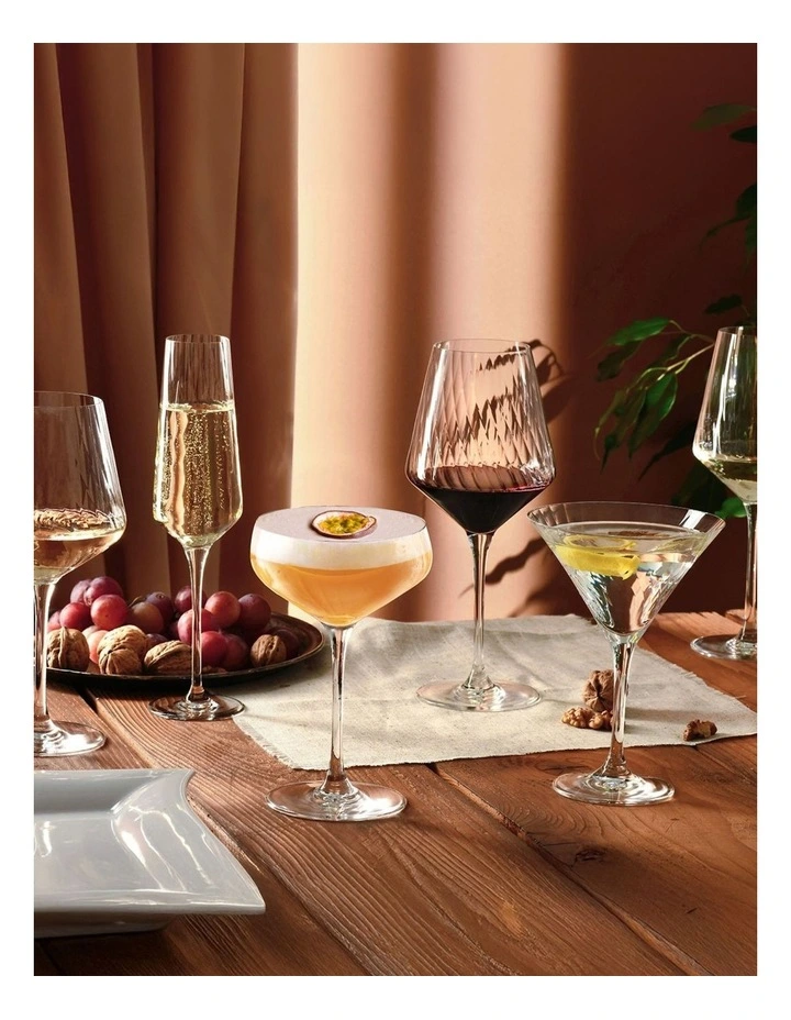 Avant Garde Lumi Flute Set of 6 in Clear image 3