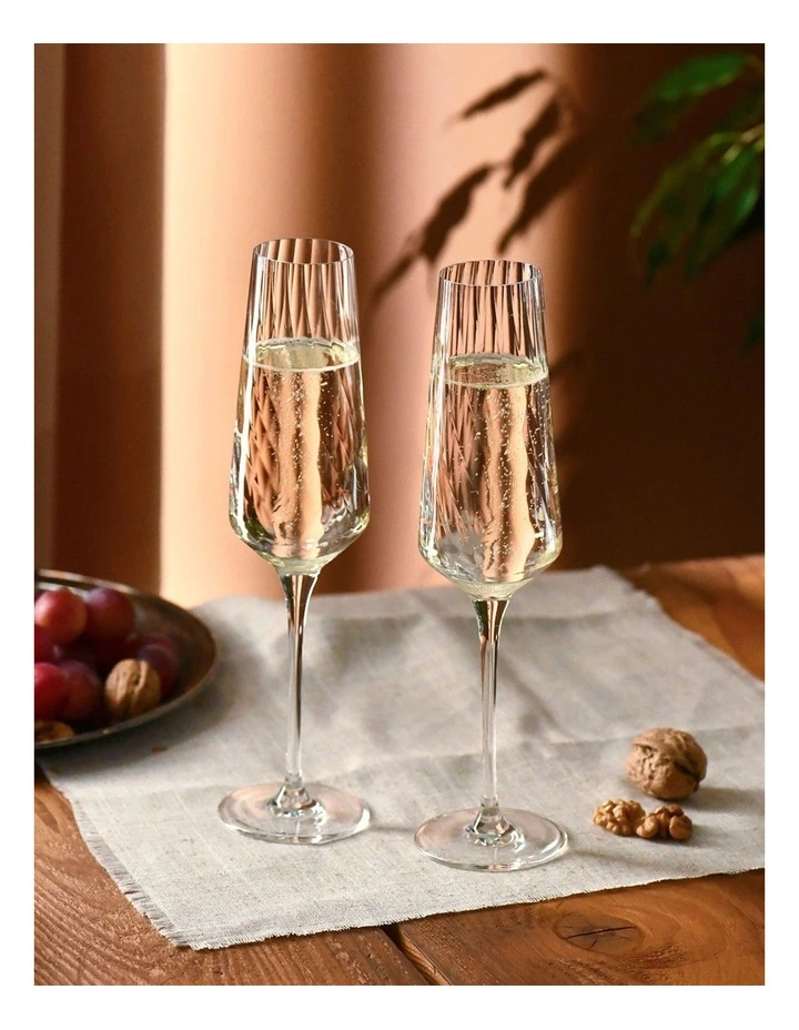 Avant Garde Lumi Flute Set of 6 in Clear image 4