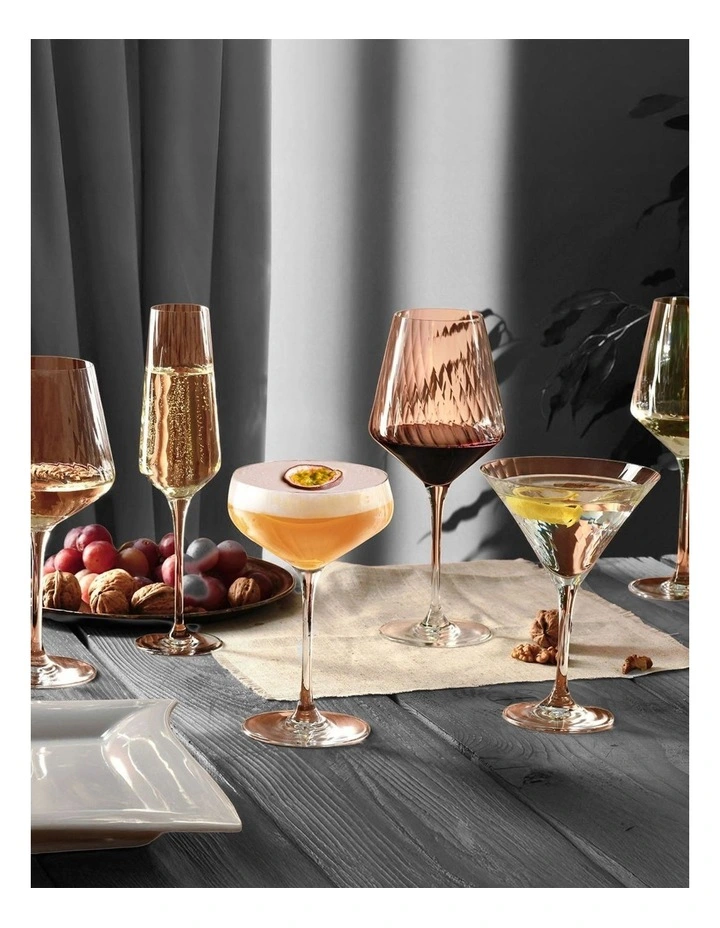 Avant Garde Lumi Flute Set of 6 in Clear image 5