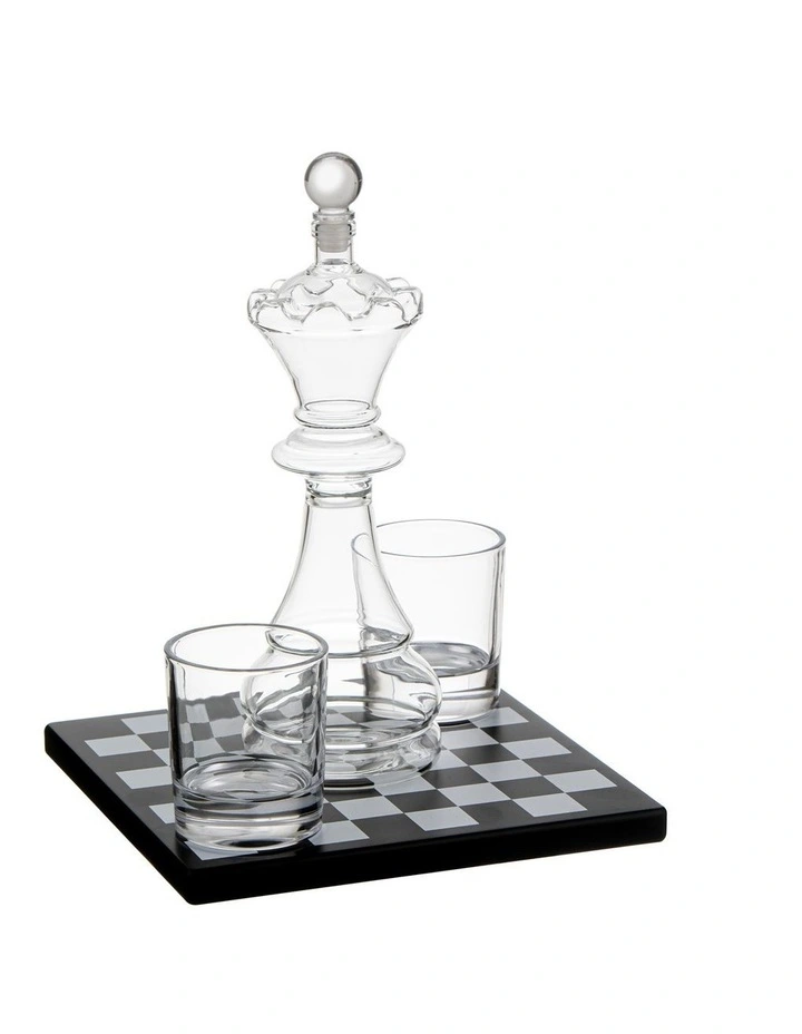Preston Chess Whisky Set image 1