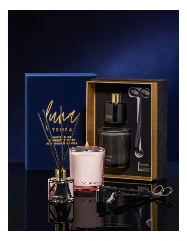 Luna Midnight Home Fragrance Complete Gift Set in Black image 3