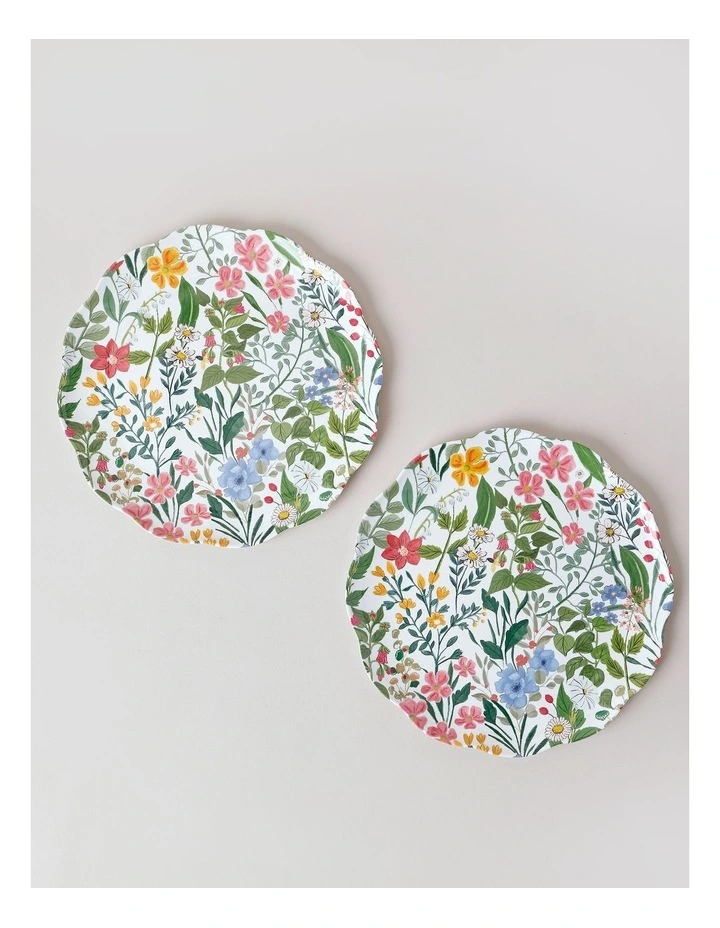 Petals Dinner Plate Set of 2 in Floral image 3