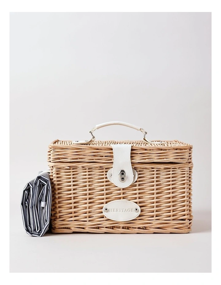 2 Person Picnic Basket with Blanket in Ashy Honey/Navy image 2