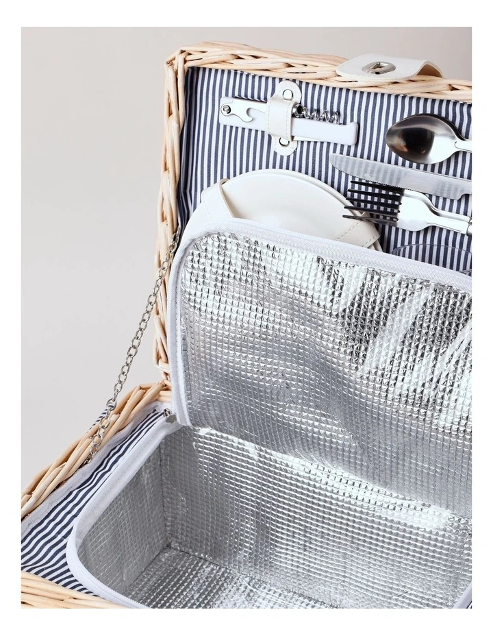 2 Person Picnic Basket with Blanket in Ashy Honey/Navy image 4