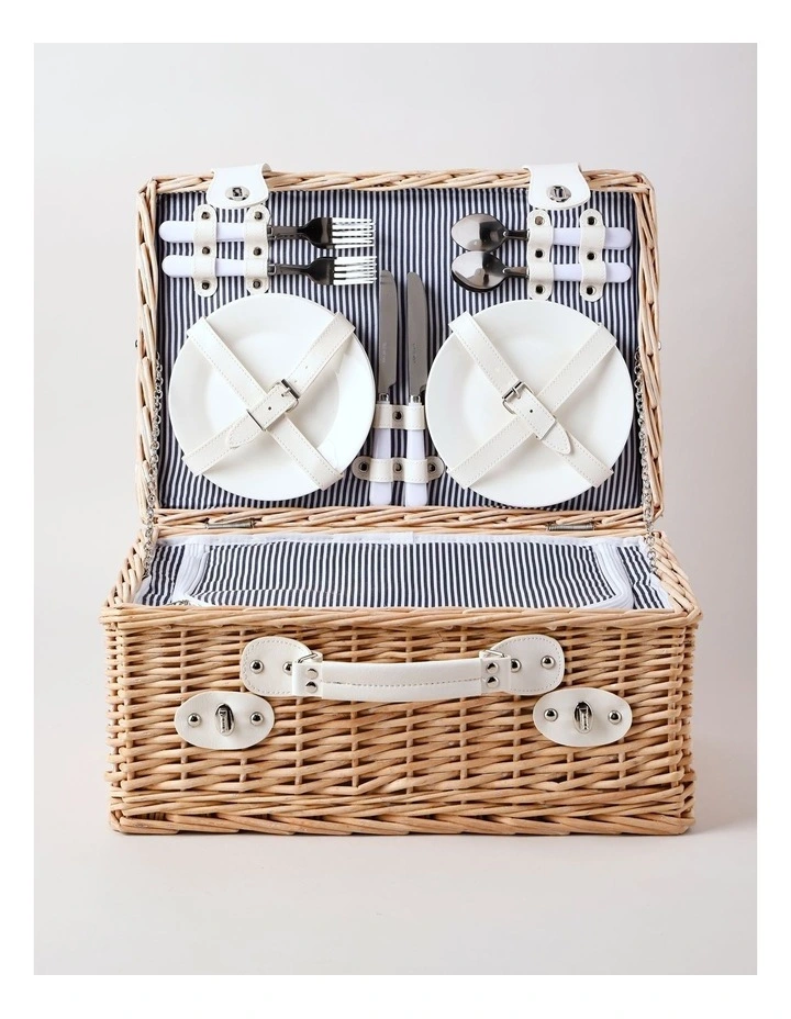 4 Person Picnic Basket in Ash Honey/Navy image 1