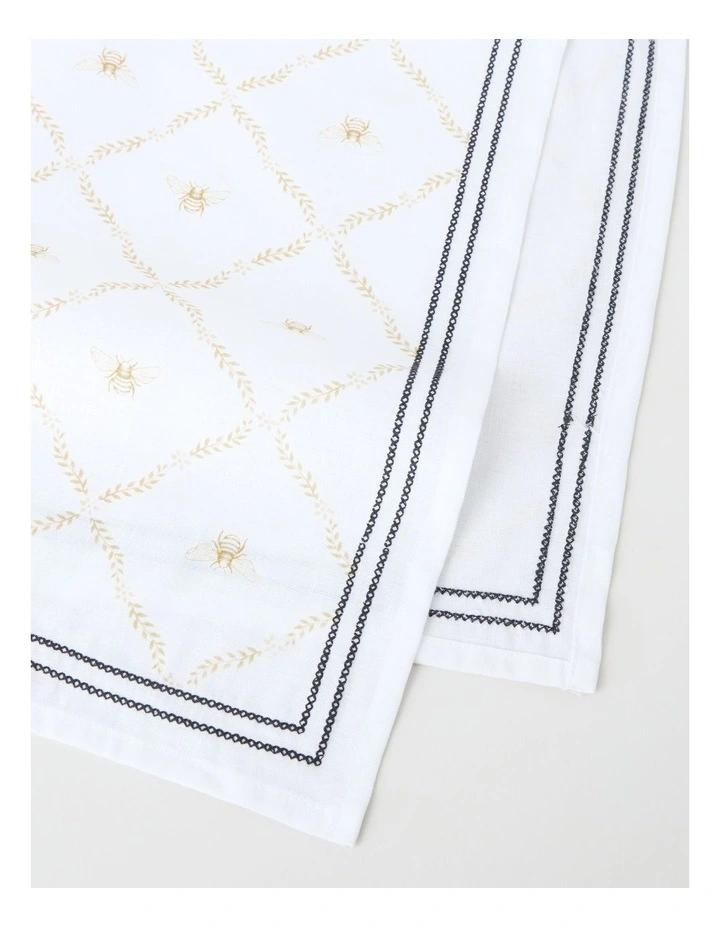 Bee Tablecloth 150 x 220cm image 3