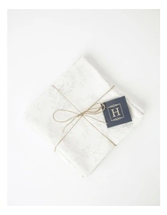 Winter Wonderland Christmas Napkin Set of 4 in Silver
