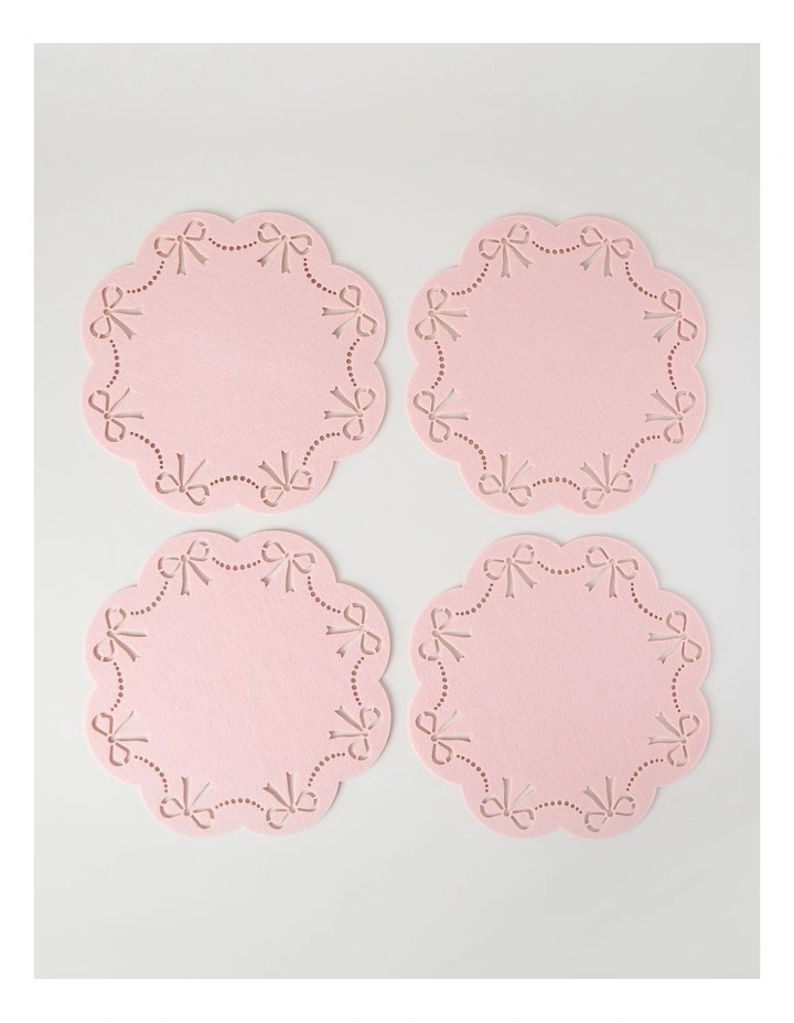 Bow Placemat Set of 4 35cm in Pink image 1