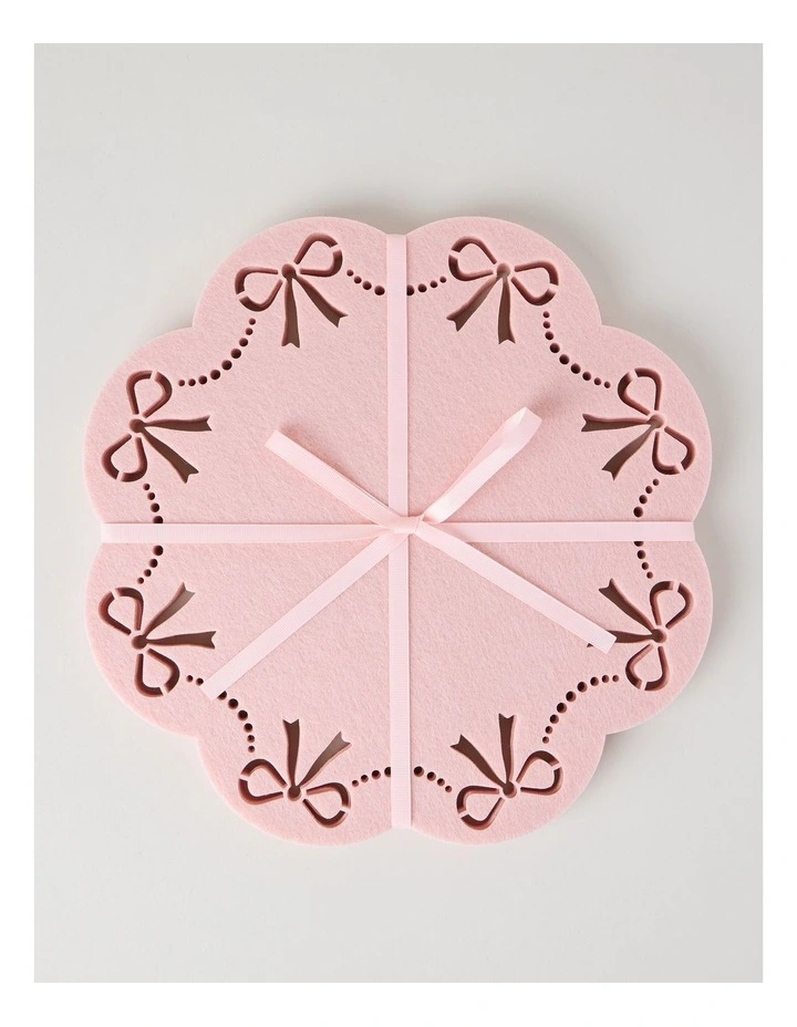 Bow Placemat Set of 4 35cm in Pink image 3