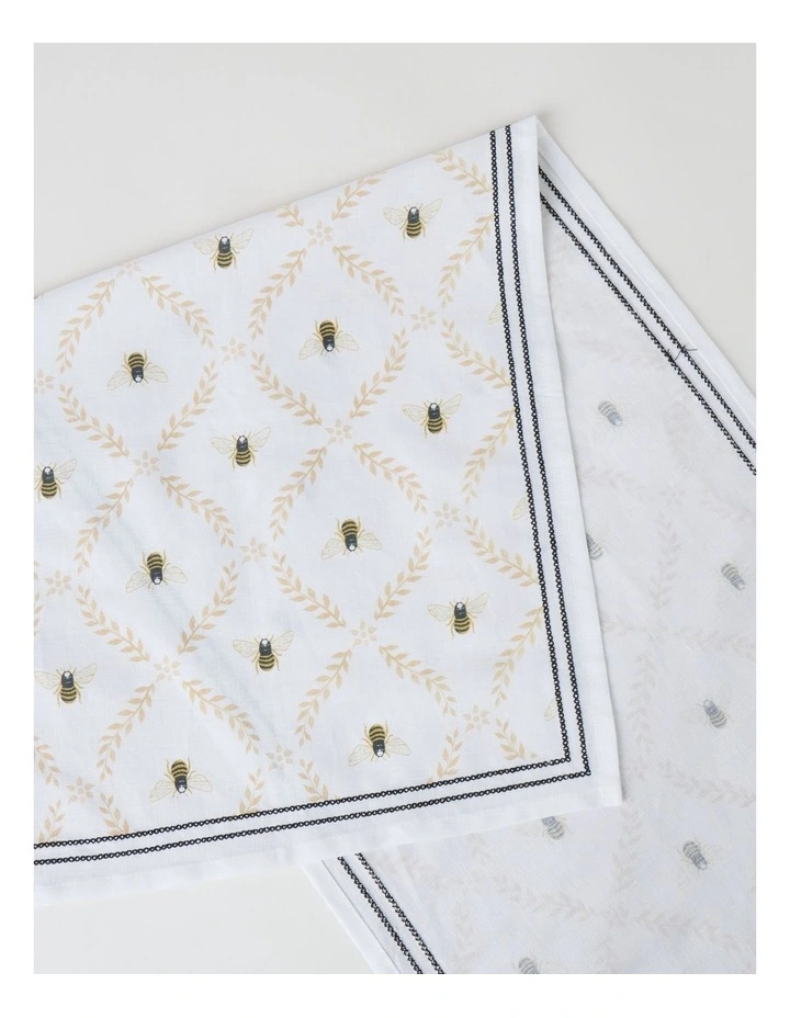 Bee Table Runner 33 x 180cm image 3