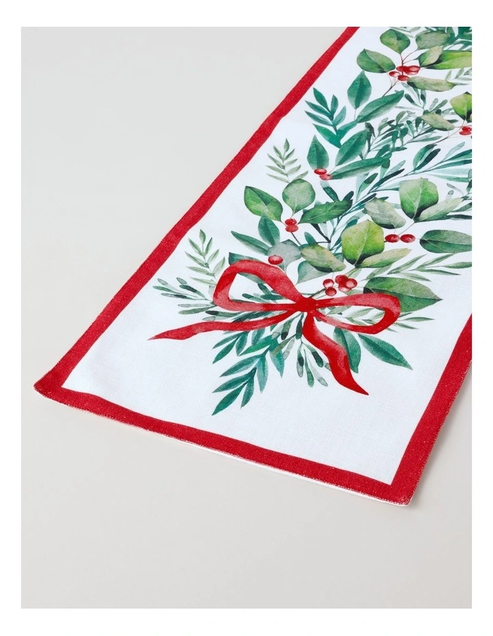 Traditional Christmas Runner in White/Red image 2